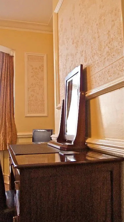Acorn Guest House In Hull Kingston upon Hull