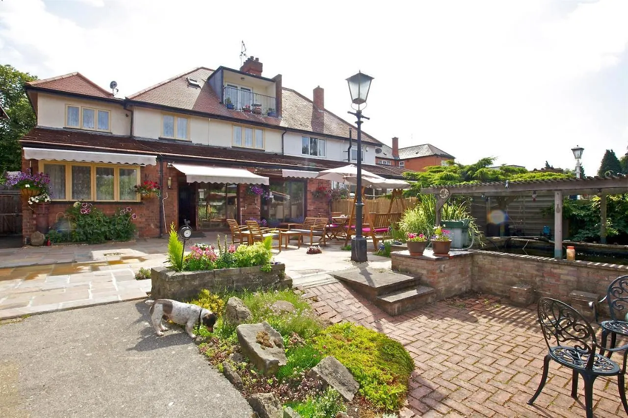 Bed & Breakfast Acorn Guest House In Hull Kingston upon Hull