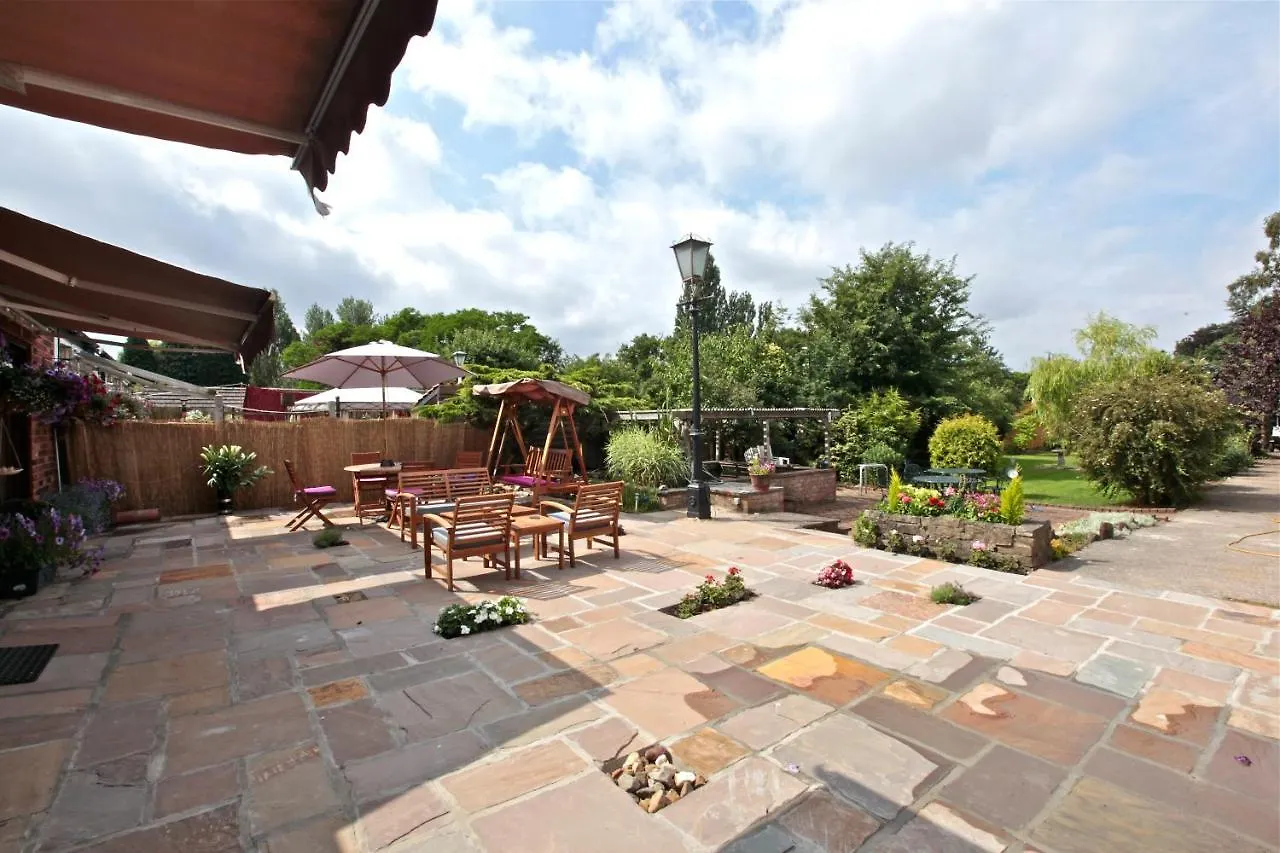 Acorn Guest House In Hull Kingston upon Hull 4*,